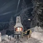Large At With Sauna, Fireplace, View And Cross-country Skiing Sjusjøen