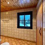 펜션 Large At With Sauna, Fireplace, View And Cross-country Skiing