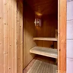 펜션 Large At With Sauna, Fireplace, View And Cross-country Skiing