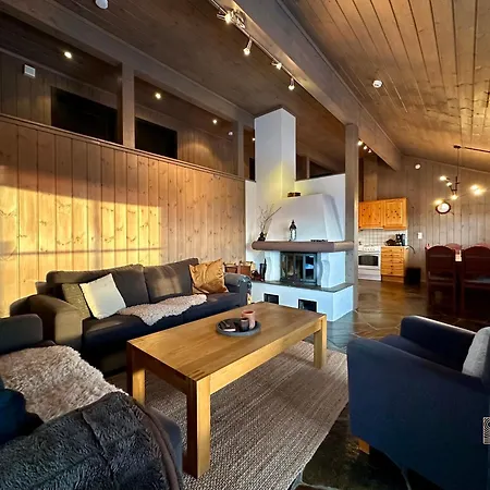 Large At With Sauna, Fireplace, View And Cross-country Skiing 펜션 *